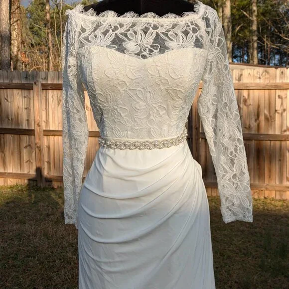 David's Bridal Wedding Gown Size 8 with Sash - Picture 10 of 14